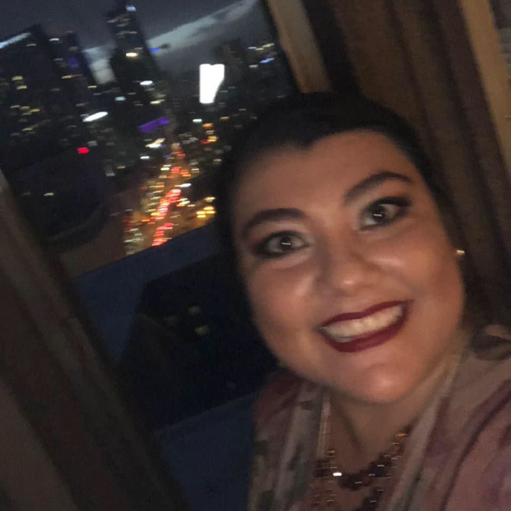 Meet your Posher, Estrella